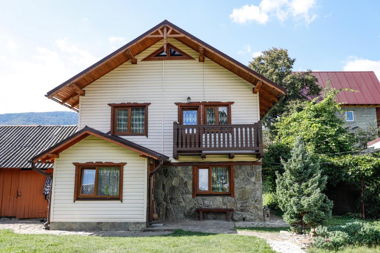 Apartment домашня оселя Yaremche